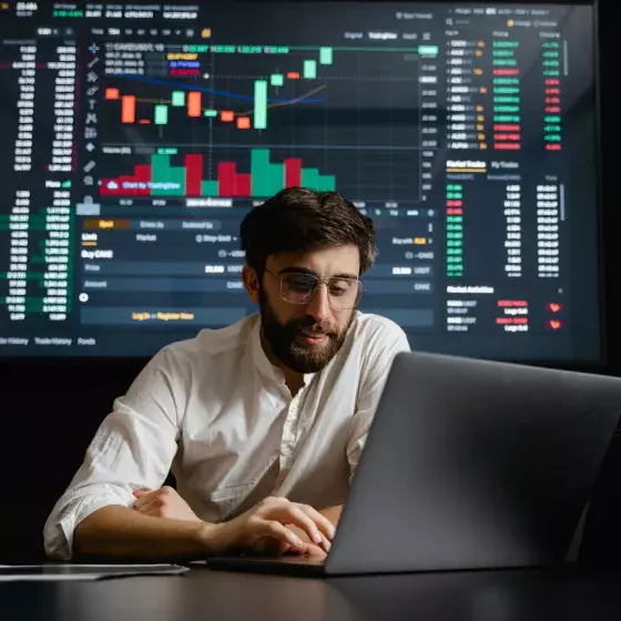 Future_trader_Understanding_wages_and_careers